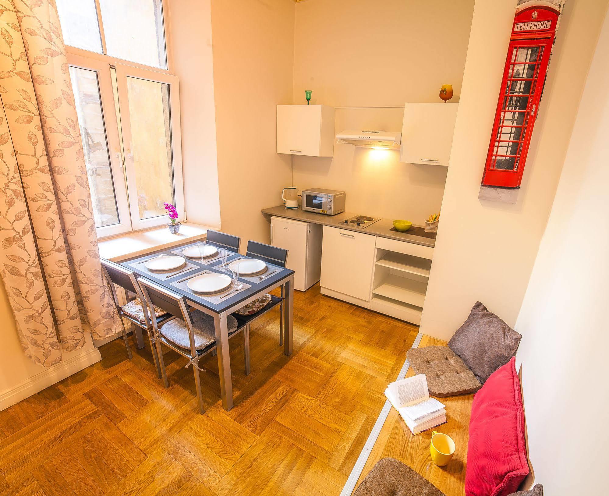 Mosaic Center Apartments Riga Exterior foto